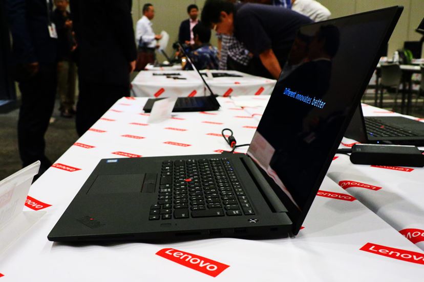 レノボ「ThinkPad X1 Extreme」、薄型・軽量ボディに「GeForce GTX
