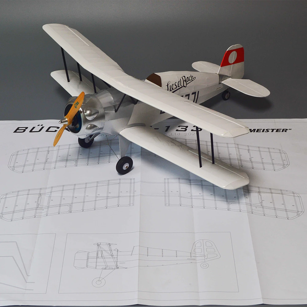 トニー・レイ・バッカー Bu133 ユングマイスター 1/10 660mm