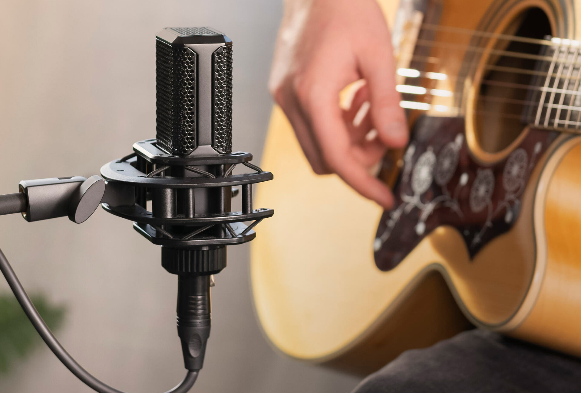 LEWITT LCT 240 PRO Vocal Set | 配信,歌,楽器の録音などに対応する高