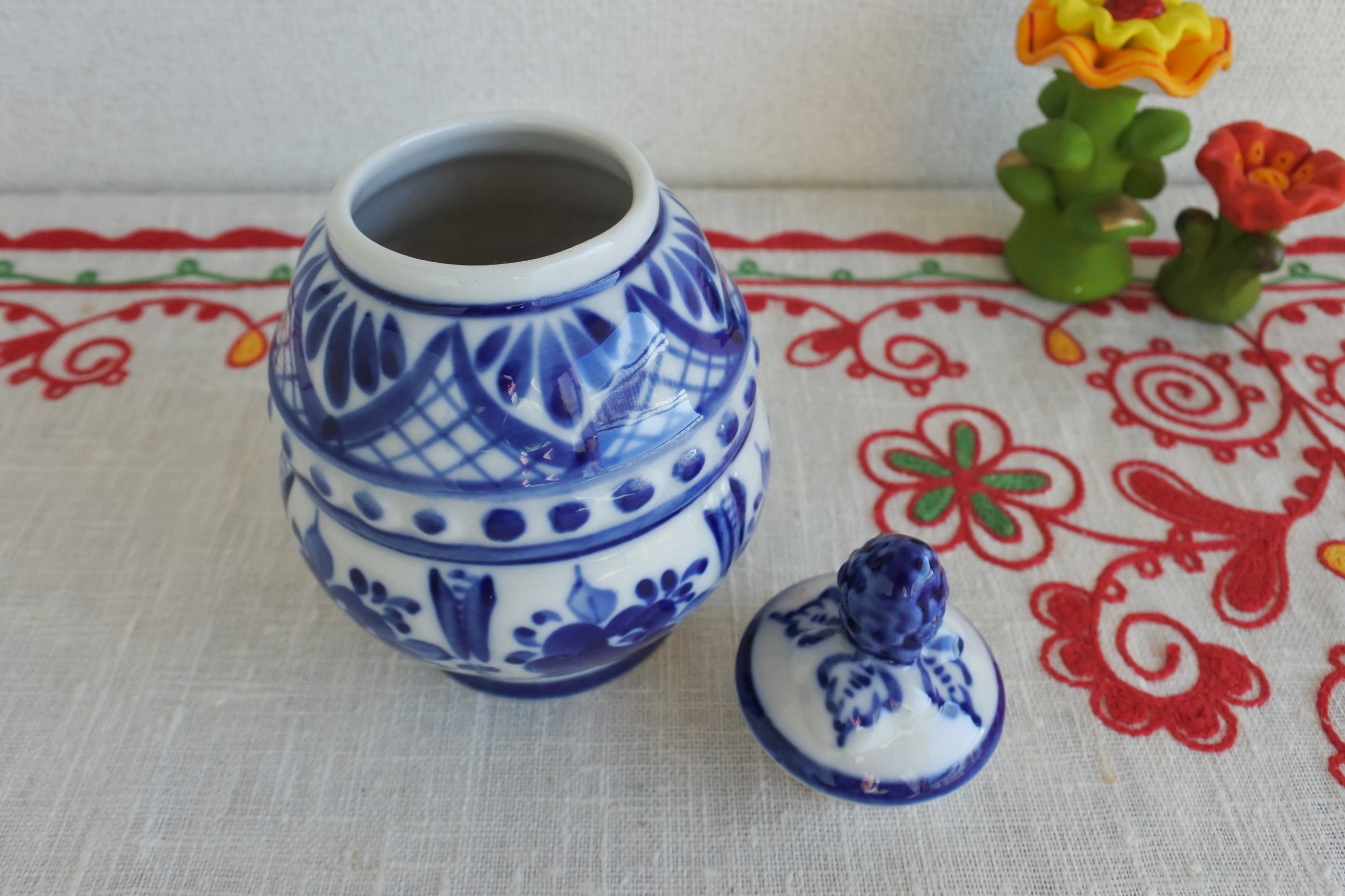 グジェリ陶器 ロシア製陶器 ロシア製食器 フィギア 手描き ロシア雑貨