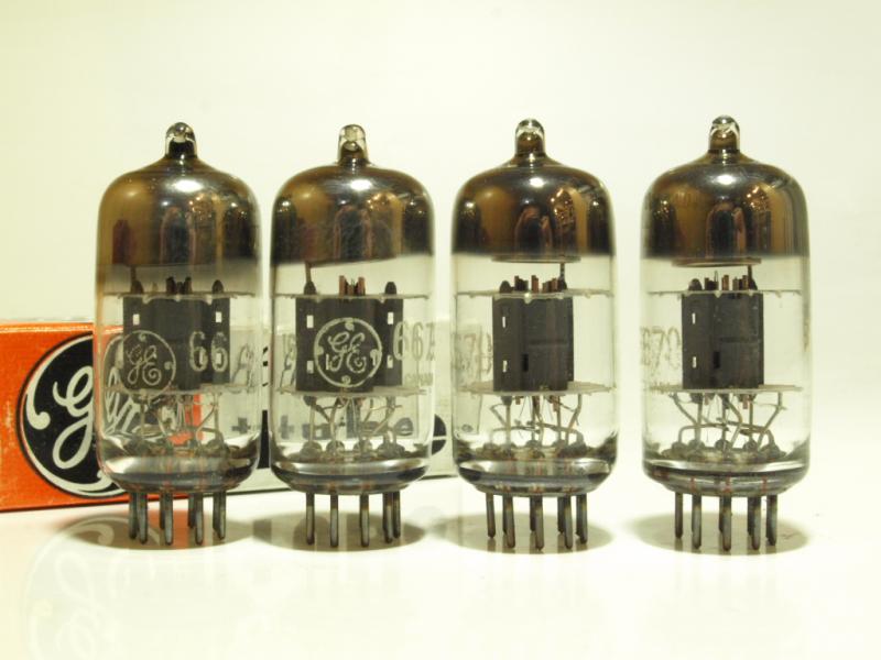 カメラのいわもと：真空管 12AT7、12AZ7、ECC81、同等管、類似管商品