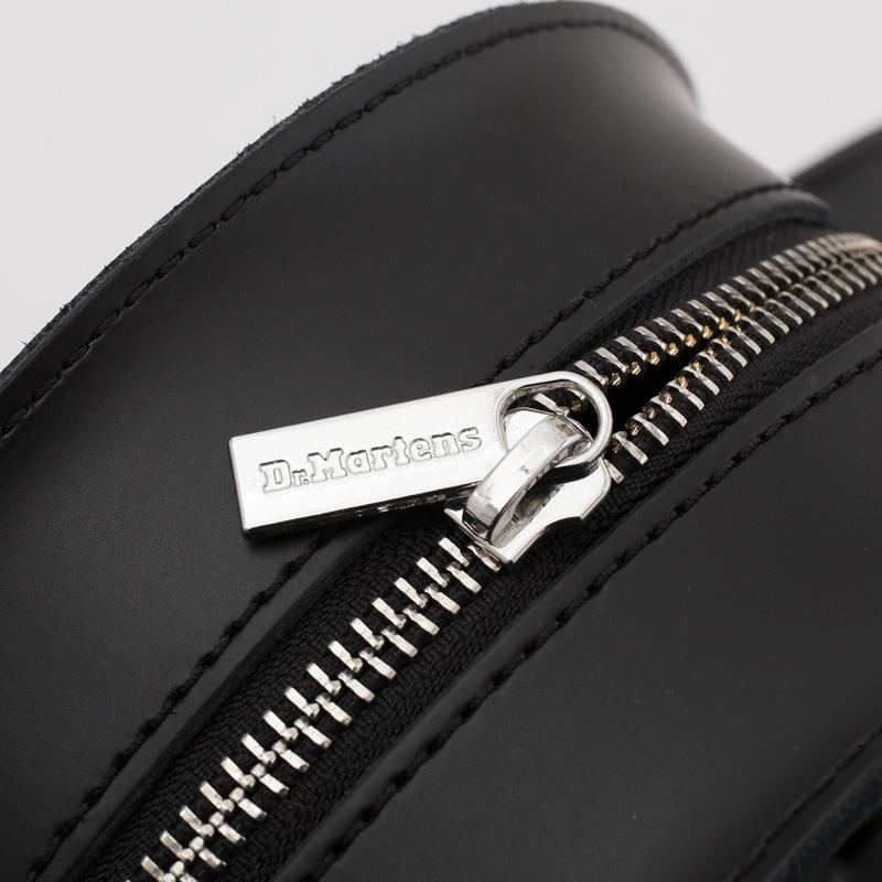 Dr.Martens（ドクターマーチン） ハート 2way バッグ バックパック