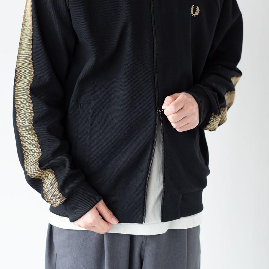 FRED PERRY（フレッドペリー） ジャージ クロチェット テープ トラック