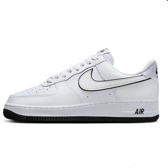 NIKE（ナイキ） エアフォース1 07 ホワイト ブラック NIKE AIR FORCE 1