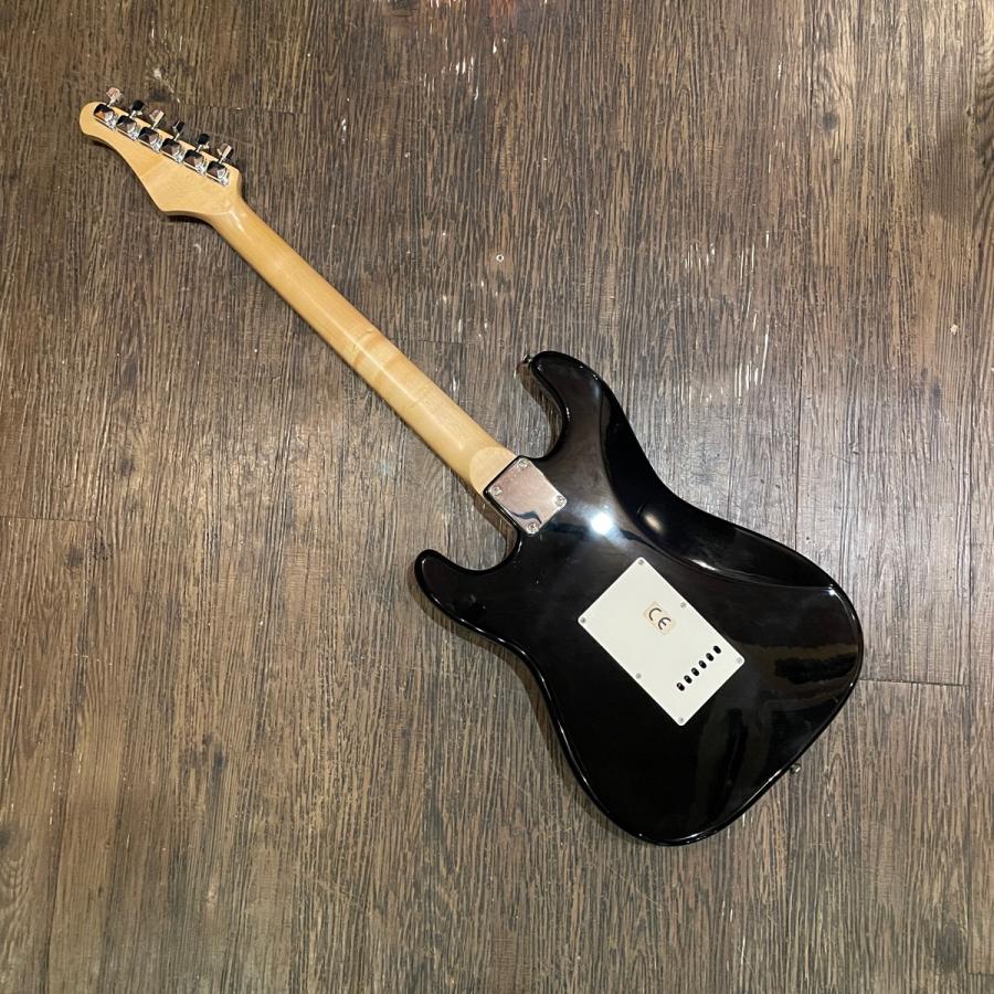 Mavis Electric Guitar メイビス ストラトシェイプ エレキギター -p054