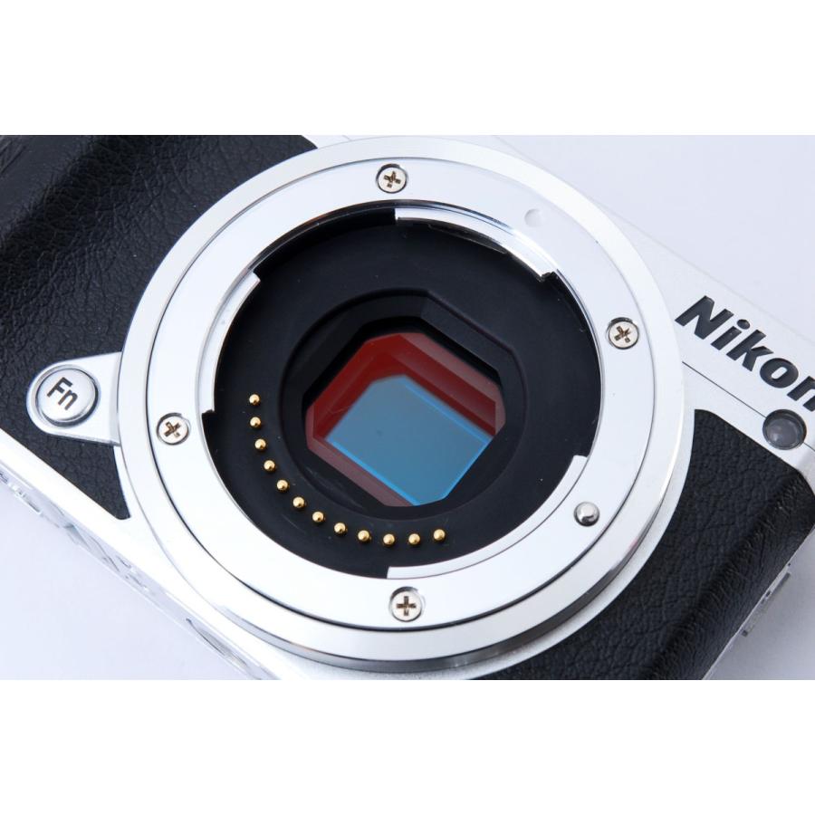 ニコンワン ニコン ミラーレス Nikon 1 J5 レンズキット シルバー 中古