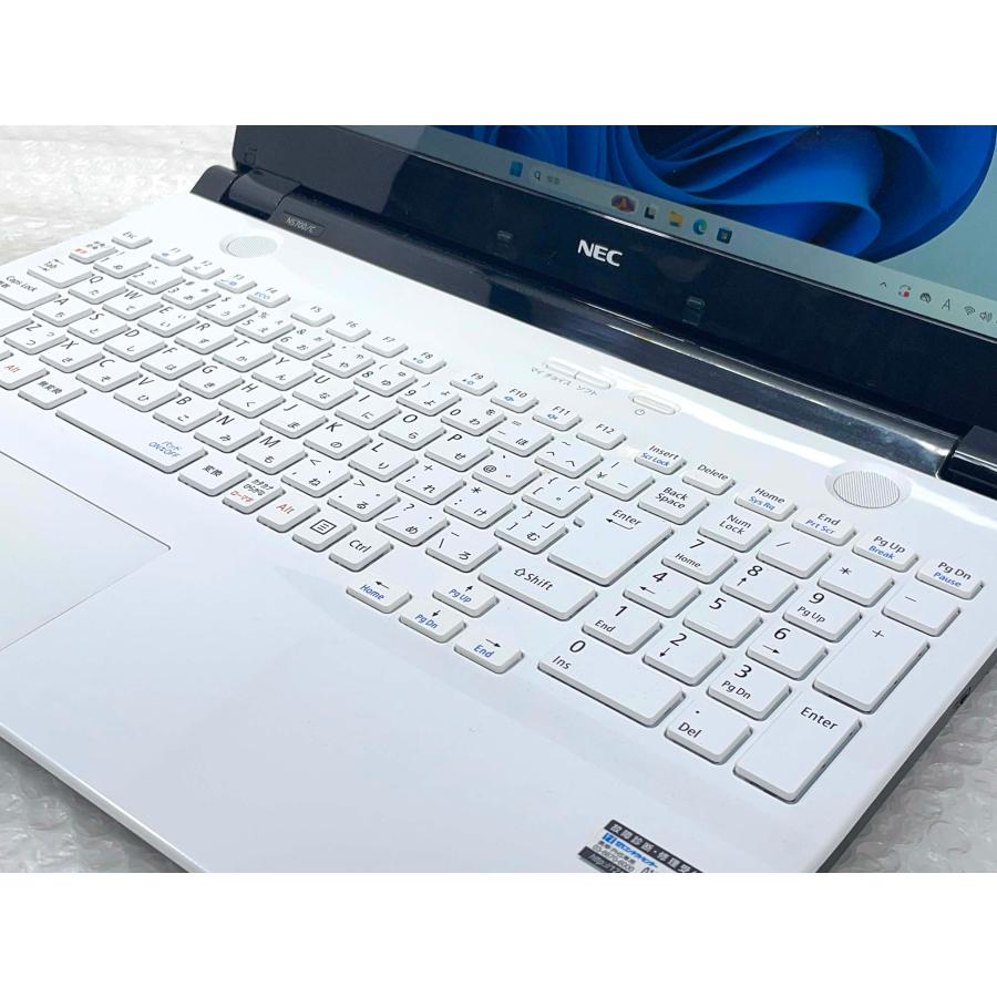 LaVie Note Standard NEC LAVIE NS700/C 15.6型フルHD i7-6500U/8GB