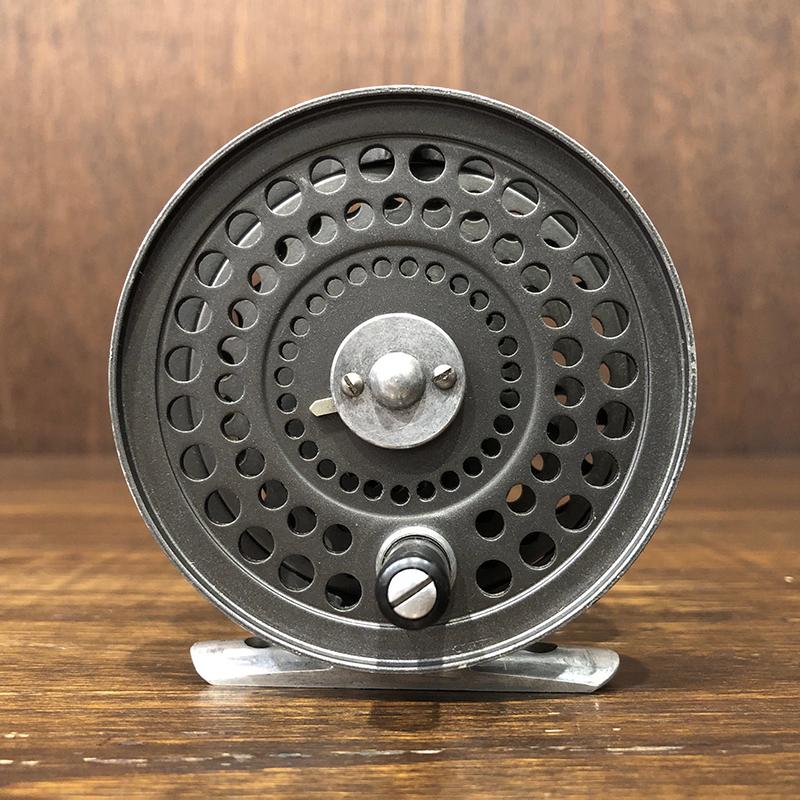 Orvis CFO III Screw Back Early Vintage Fly Reel With Case オービス