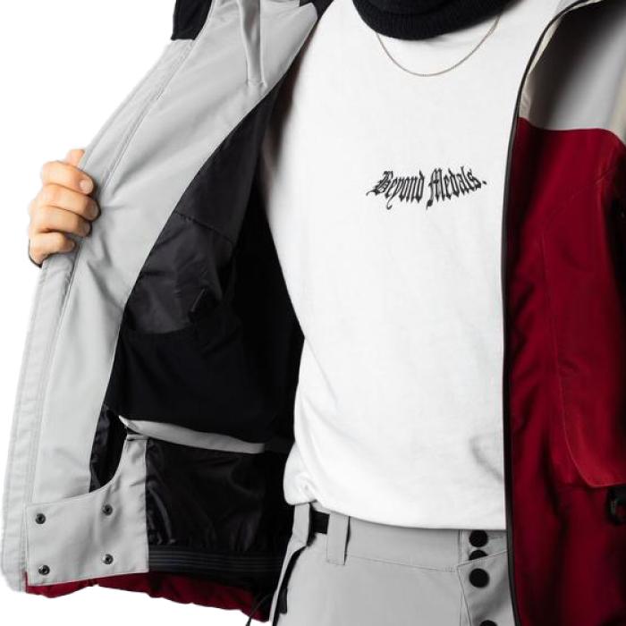 日本正規品 スノーボード ウェア ジャケット ビヨンドメダルズ BEYOND