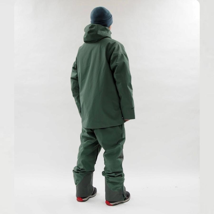 686（シックスエイトシックス） 日本正規品 スノーボード ウェア