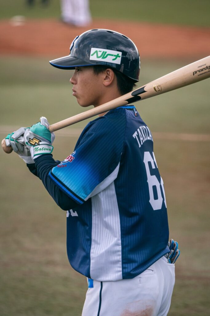 埼玉西武ライオンズ #62 滝澤 夏央（たきざわ なつお）の使用ギア -2023-
