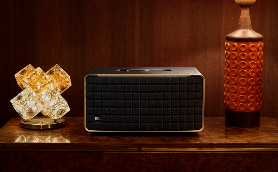 JBL Authentics 500 | Wi-Fi、Bluetooth、音声アシスタントを備えた