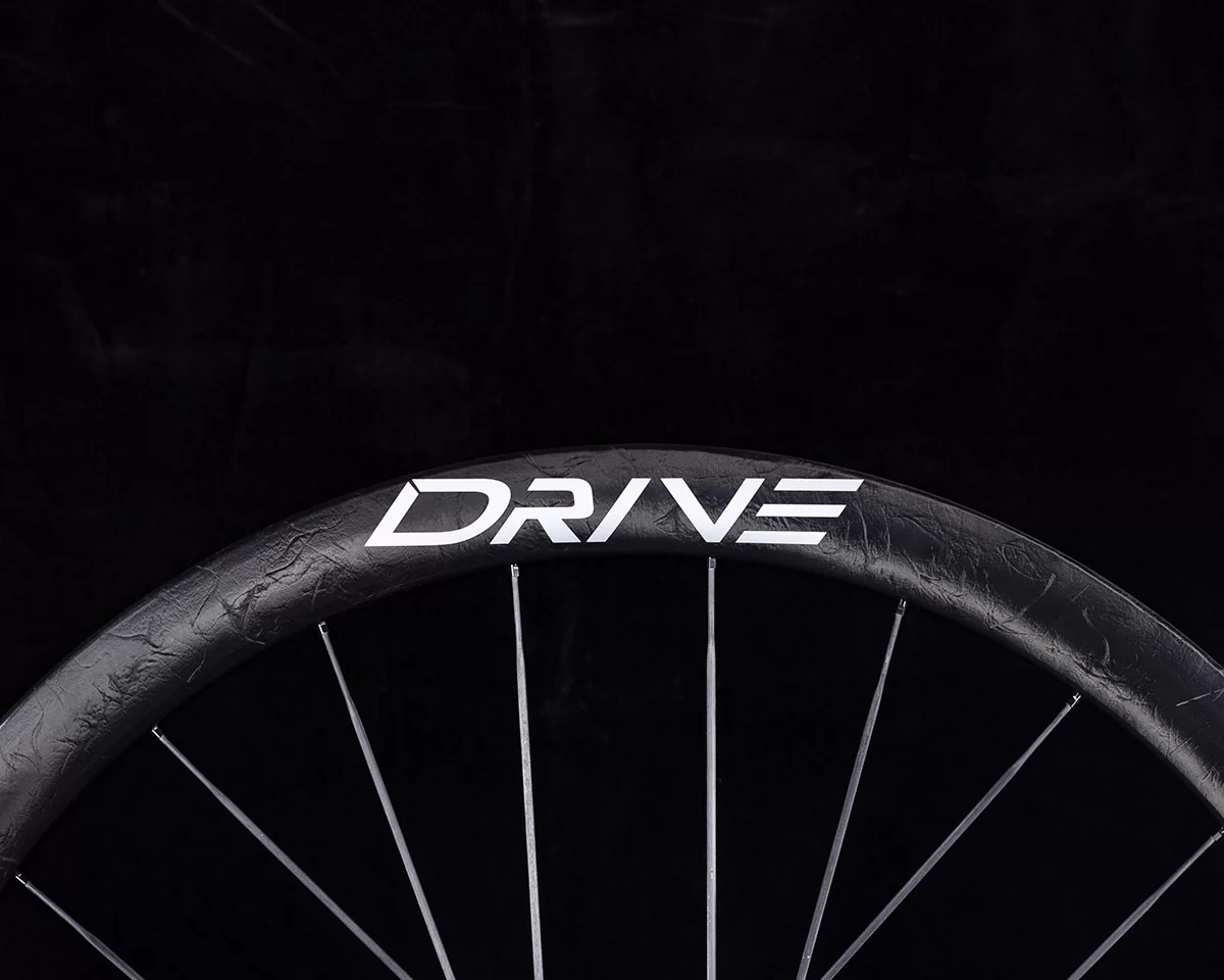 Drive 40Dディスクブレーキカーボンスポークホイールセット セラミック