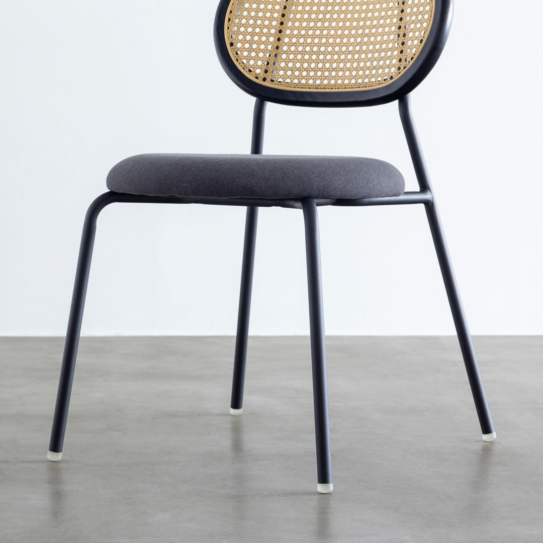 Retro - Modern ラタン調 ダイニングチェア (Dark Gray) – KANADEMONO