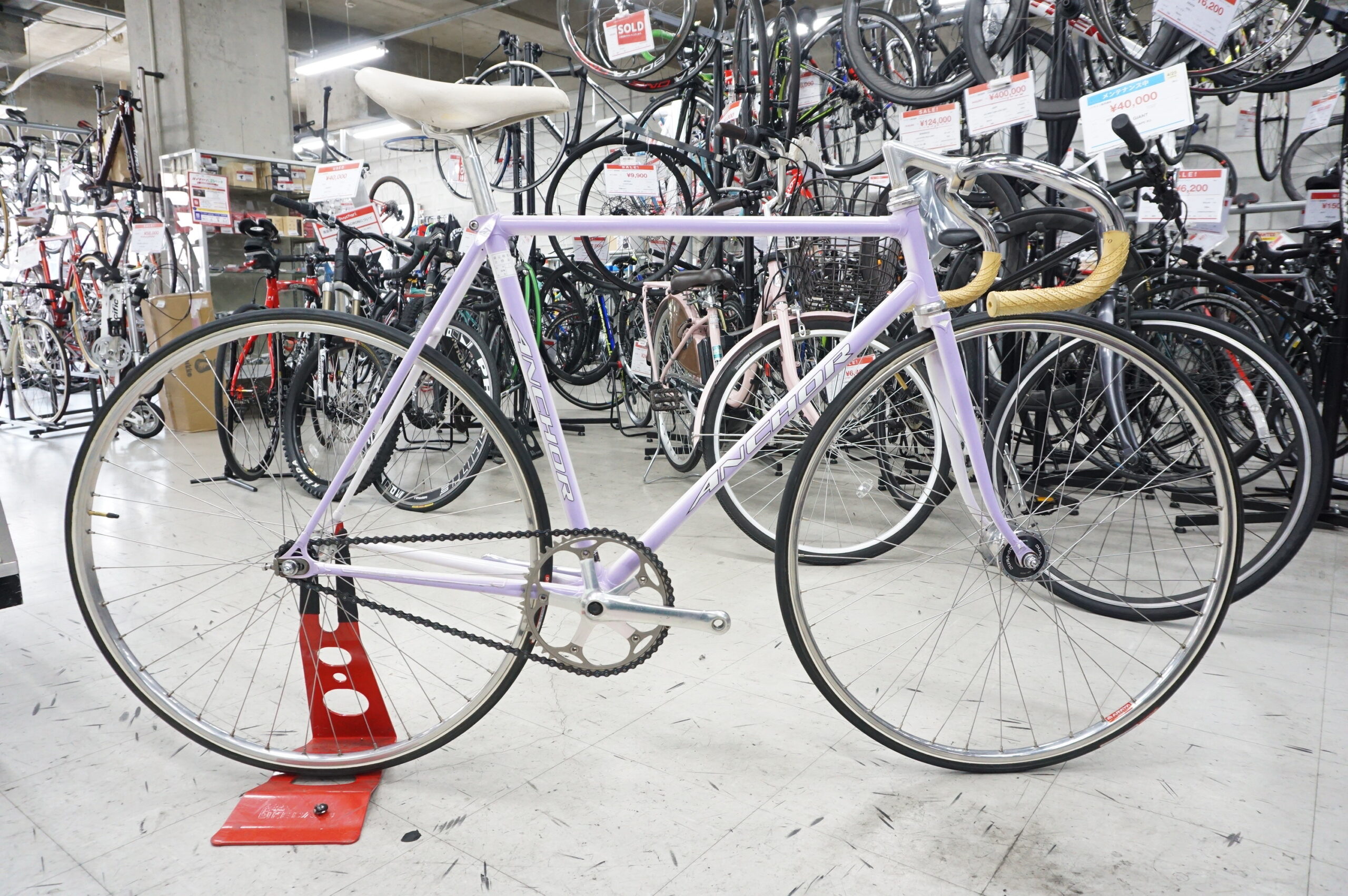 阪急塚口店 入荷情報】BRIDGESTONE ANCHOR (NJS)のピストバイクが入荷