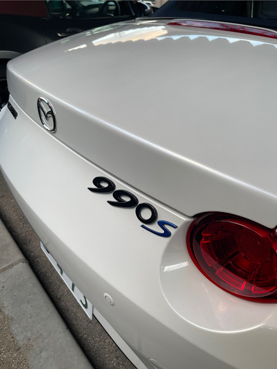ロードスターのロードスターND・990S・エンブレム・ロードスター