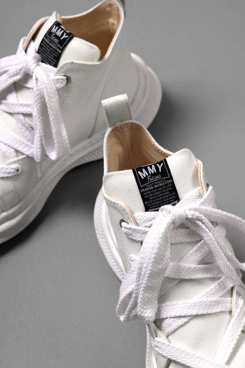 beauty : beast ROLL-TOE SHOES feat. Maison MIHARA YASUHIRO (WHITE