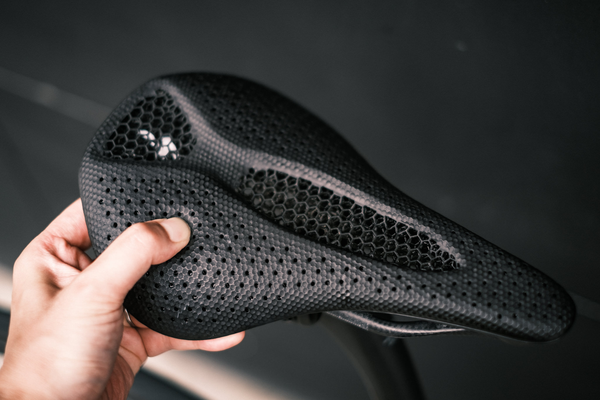 S-Works Power with Mirrorレビュー：3Dプリント×ショートノーズサドル