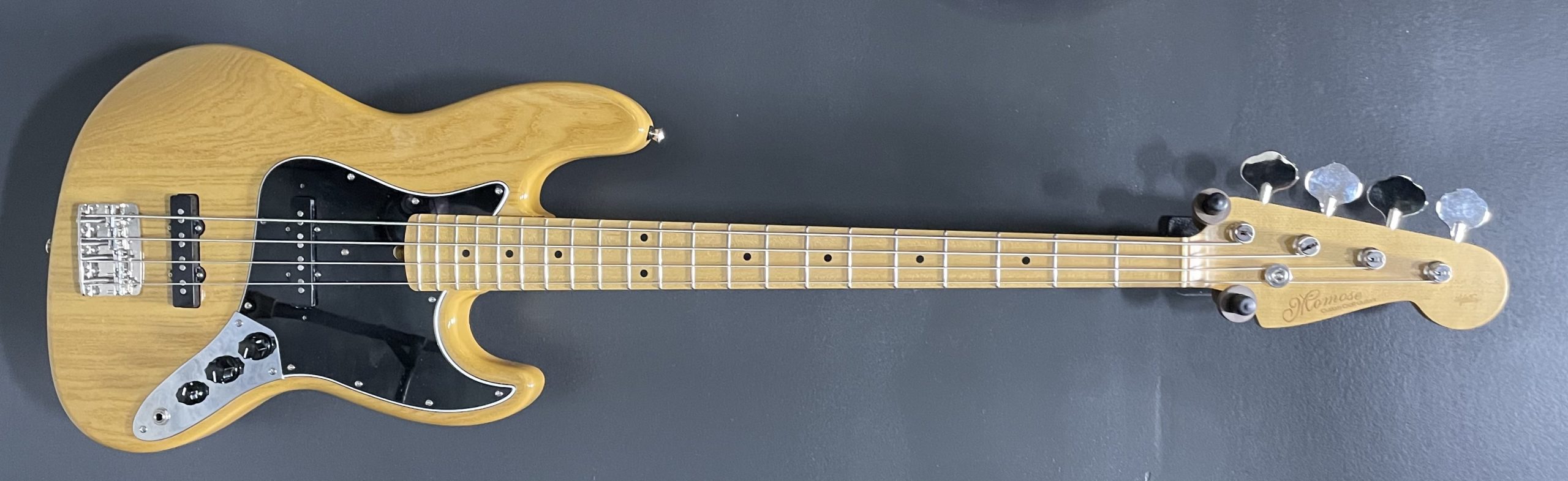 Momose jazz 4 string MIJ - The LowEnd Bass Shop