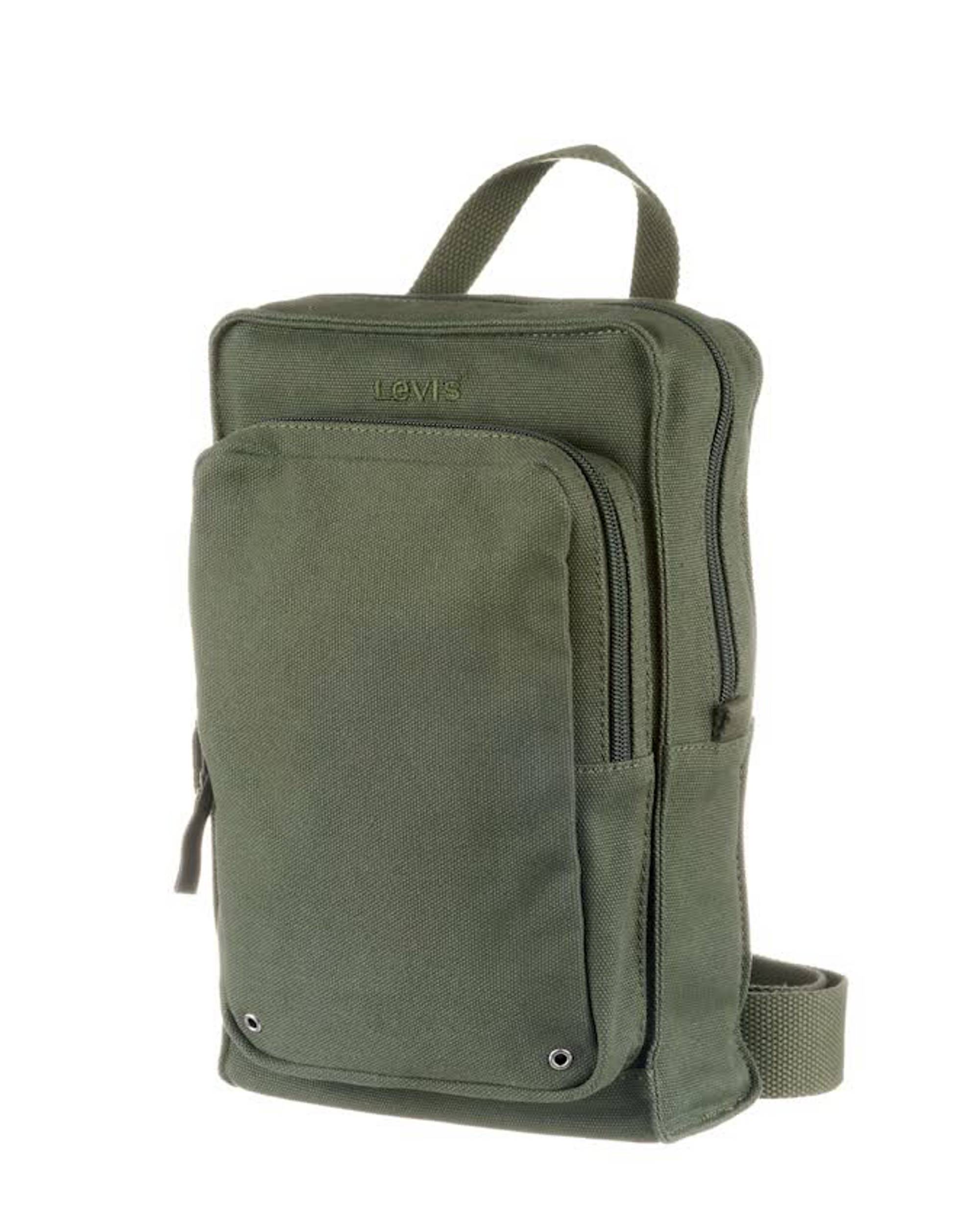 Levi's® Zip Sling Bag - Green | Levi's® GE