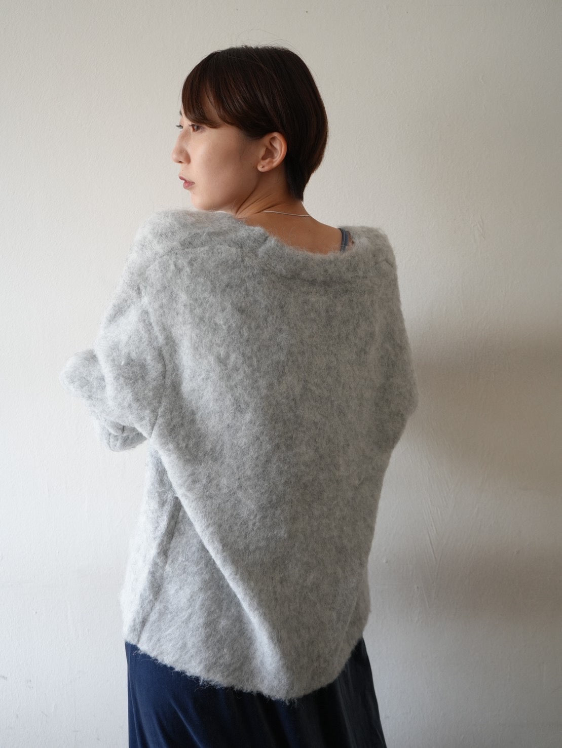 予約]モヘアニットカーディガン/ライトグレー – Lumier