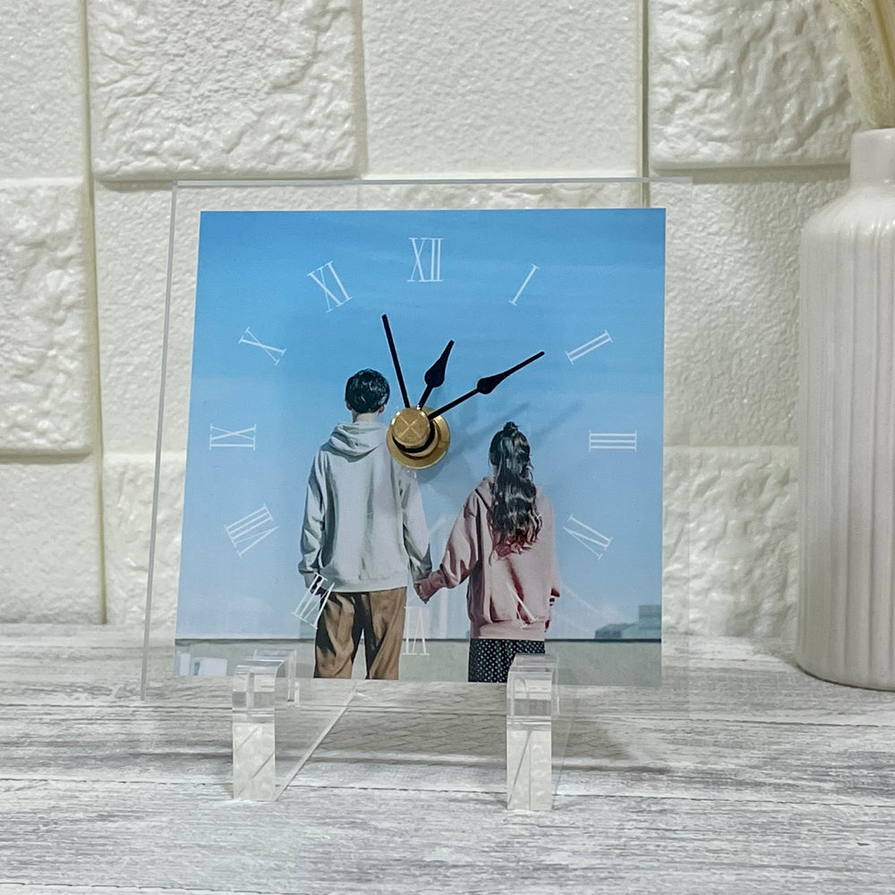 アクリル時計 – LYLY オリジナルギフトショップ