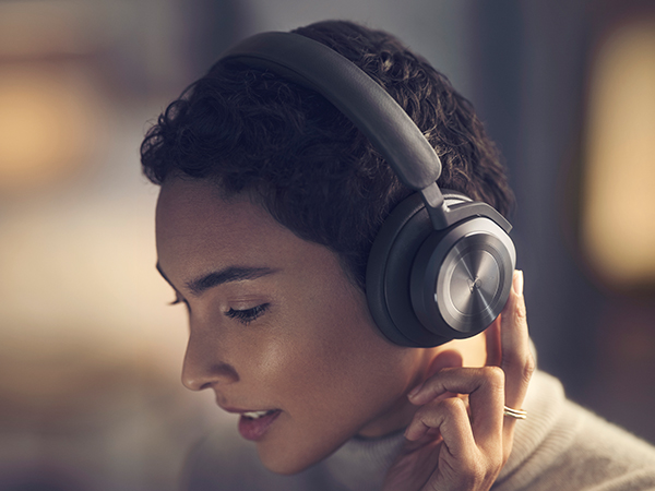 Amazon.com: Bang & Olufsen Beoplay HX – Comfortable Wireless ANC