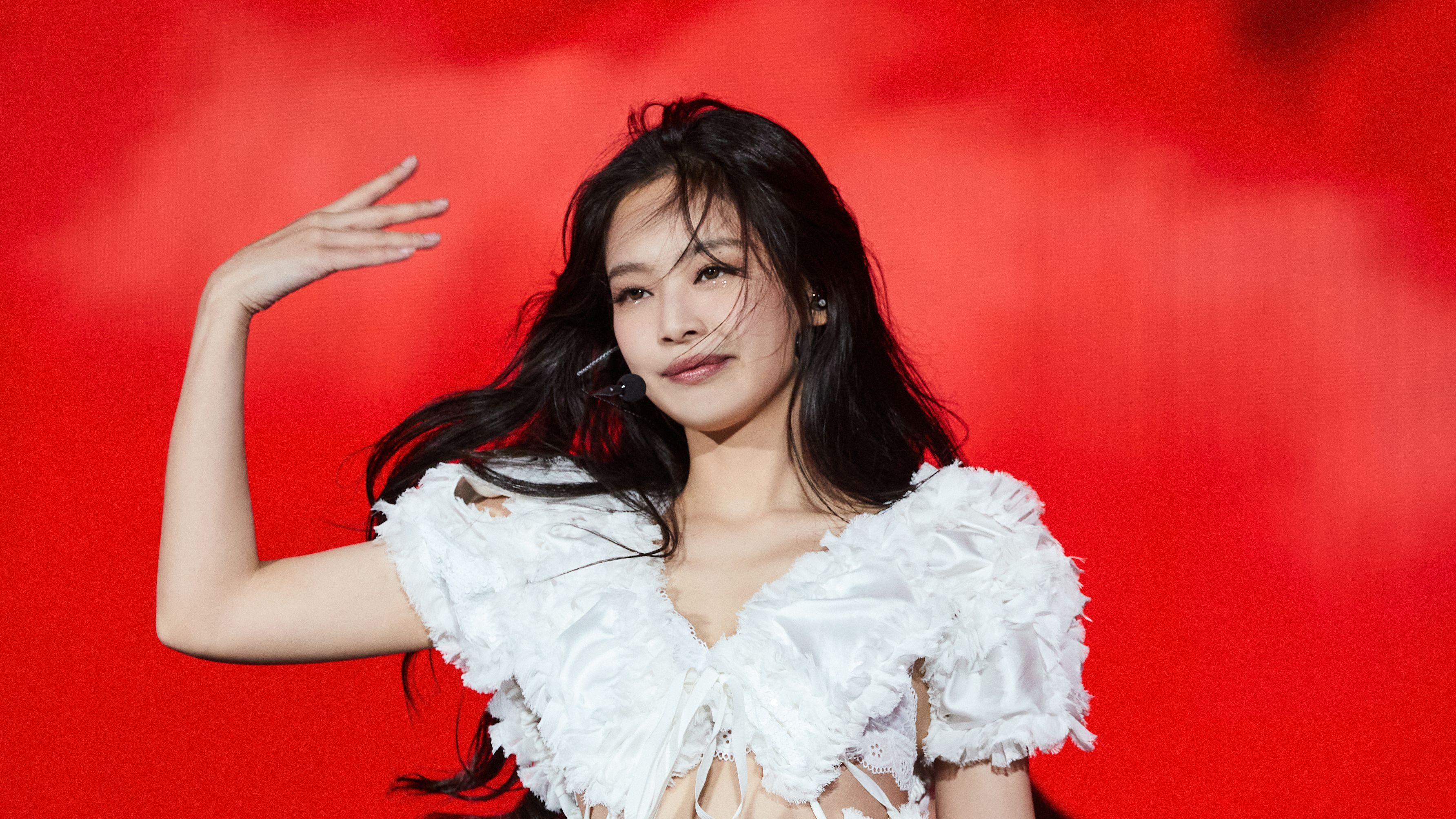 BLACKPINKのジェニーが英音楽フェスで着用し話題に！ ロンドン発の