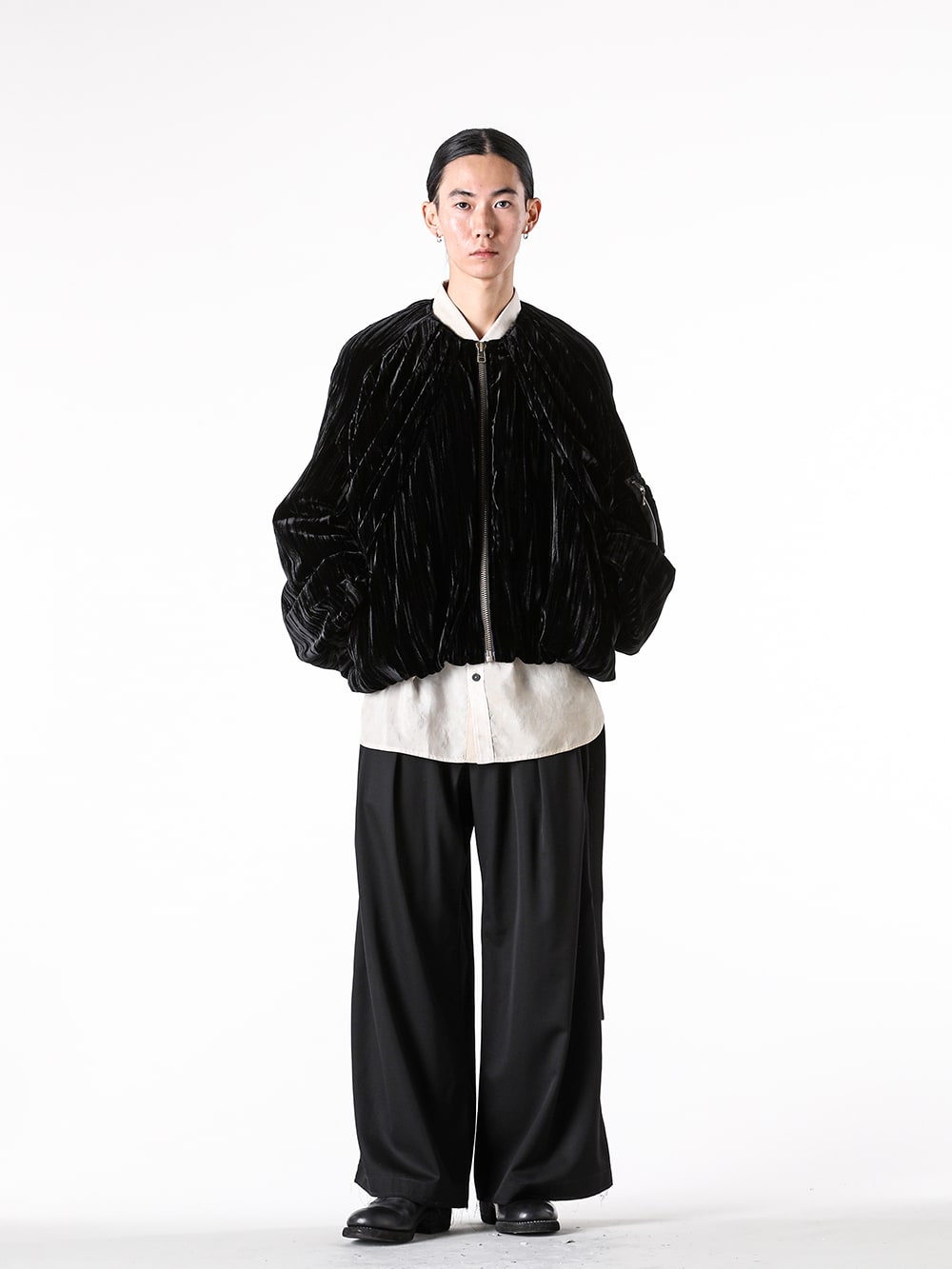 HEOS Tokyo 2024-25AW ベロアMA-1ジャケットスタイリング -FASCINATE