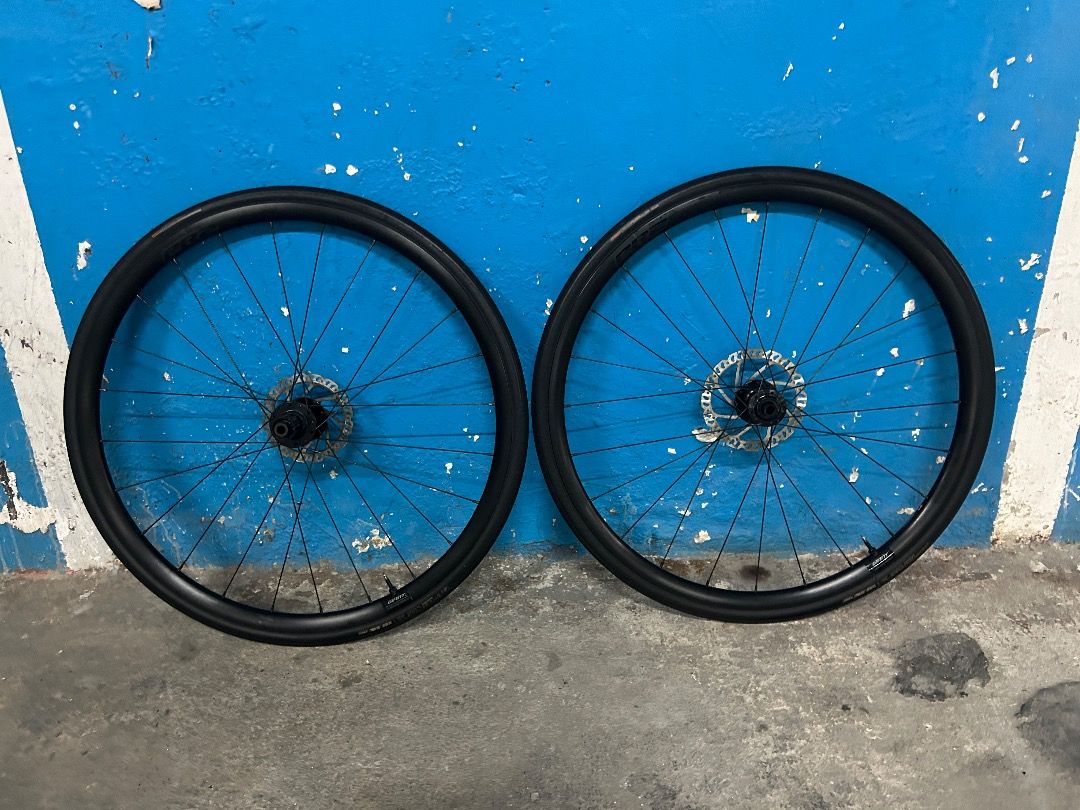 Giant P-A2 Disc wheelset 鋁合金碟煞輪組38mm框高, 運動產品, 單車及