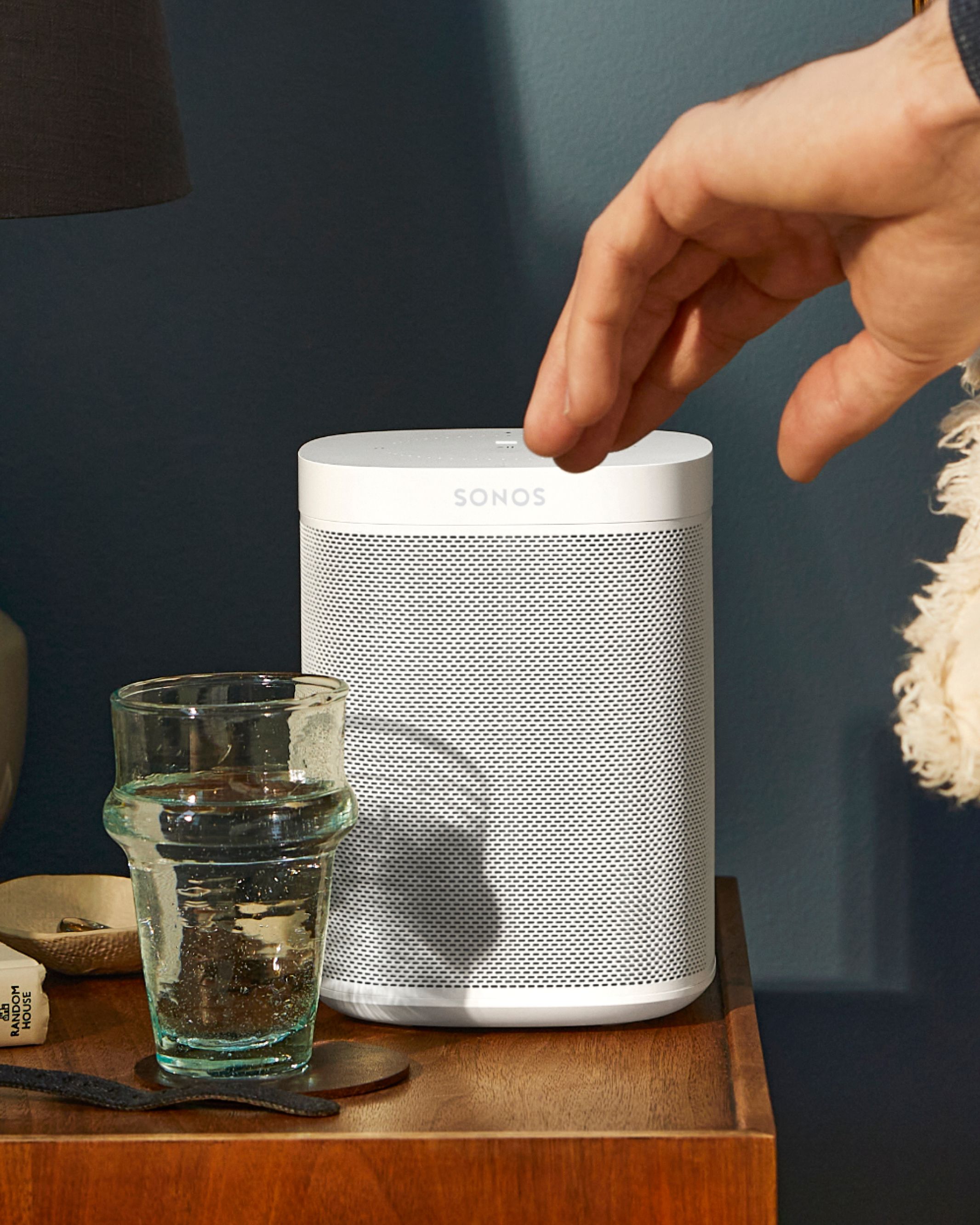 Sonos One SL：究極のワイヤレス本棚スピーカー | Sonos