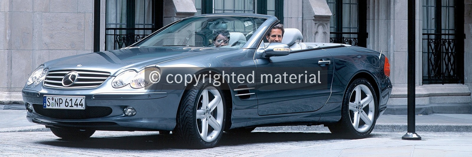 230 series SL Roadsters, 2001 - 2006