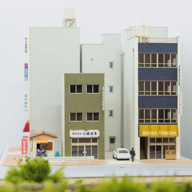 20年前に買ったグリーンマックスさんの3階建て商業ビル | ミニチュア工房
