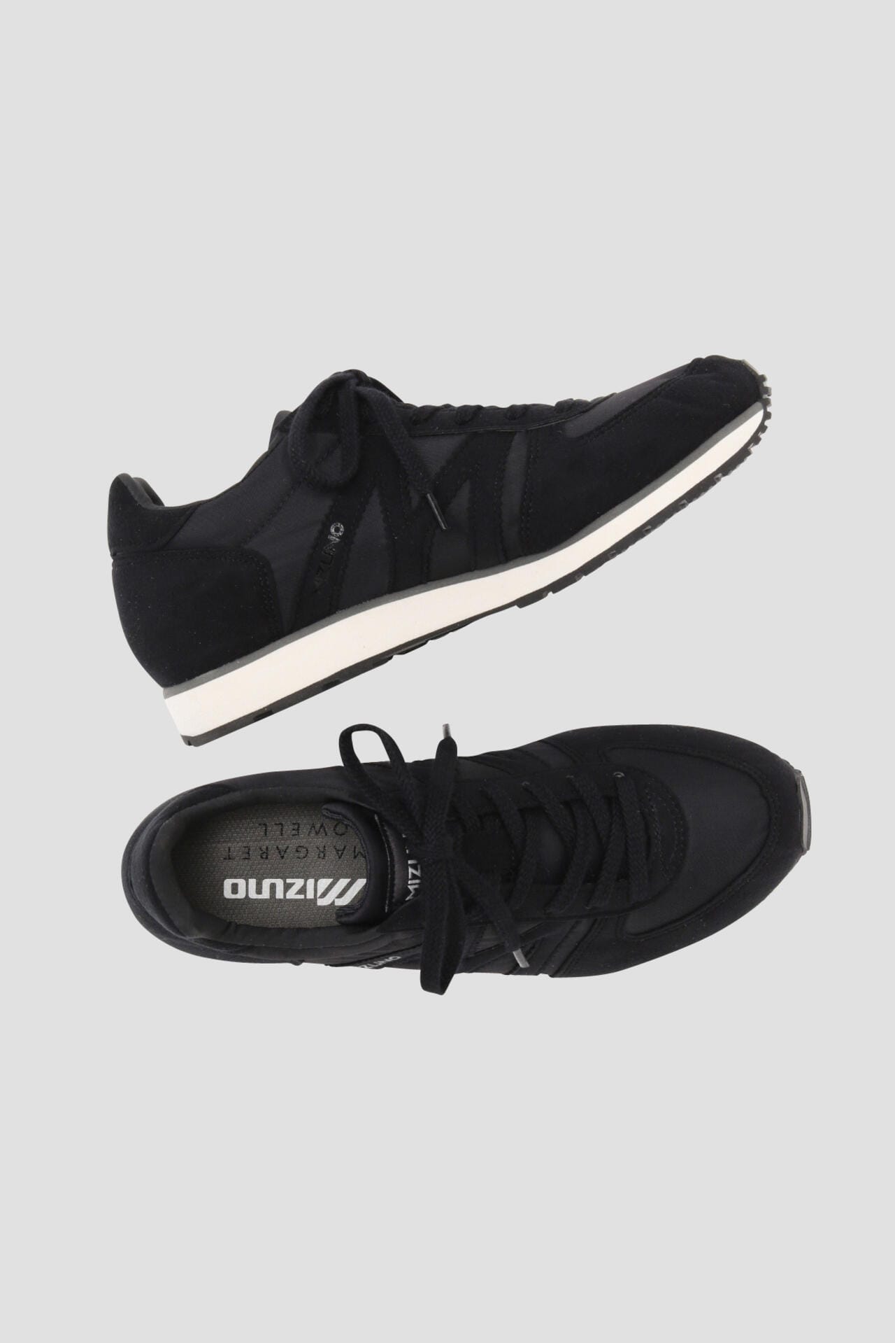 MIZUNO RUNNING SHOES | MARGARET HOWELL（マーガレット・ハウエル