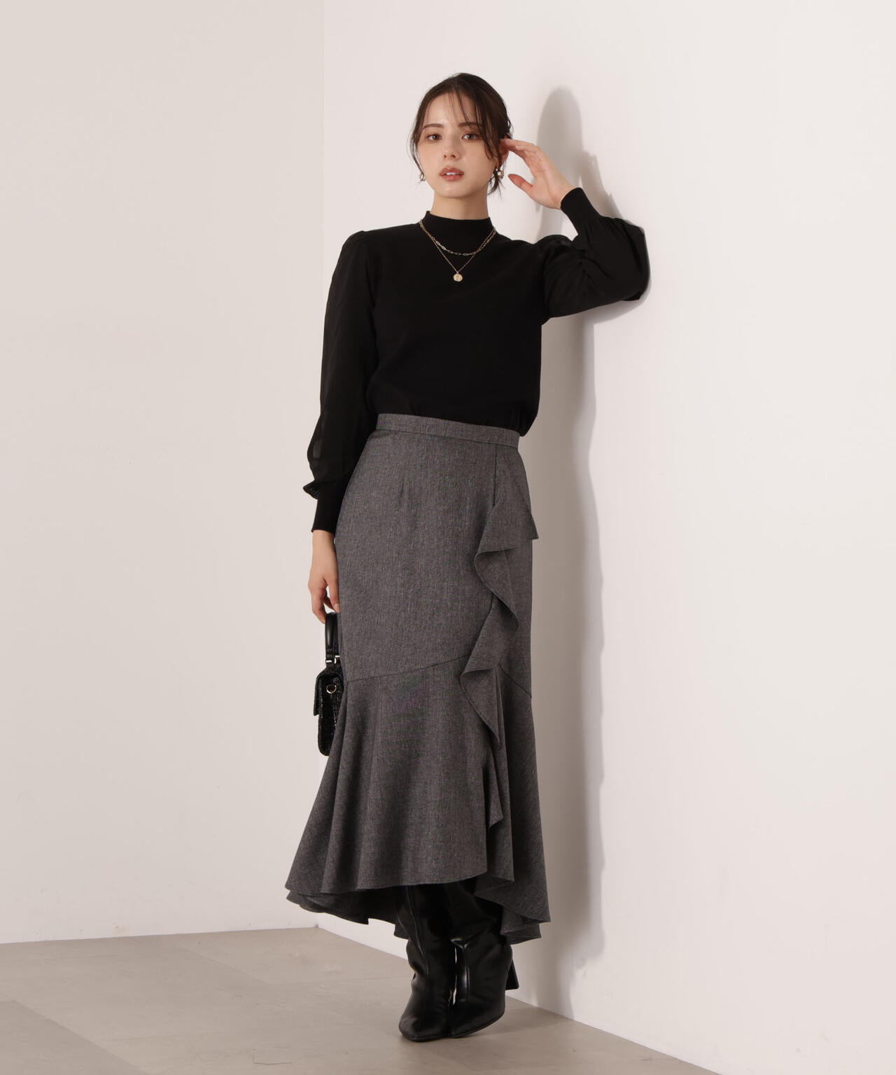 加藤栞さん着用】ラッフルディテールスカート | PROPORTION BODY