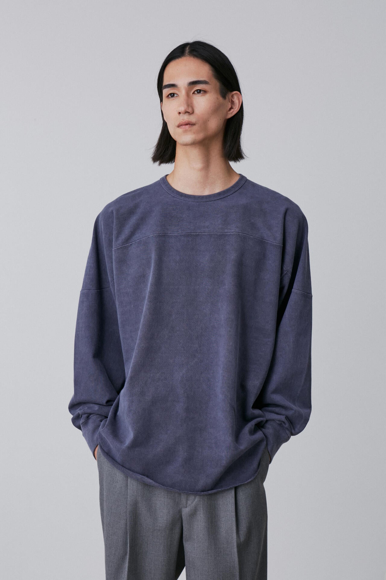 YLEVE / OPEN END COTTON PIGMENT DYE LONG SLEEVE T-SHIRT | YLÈVE