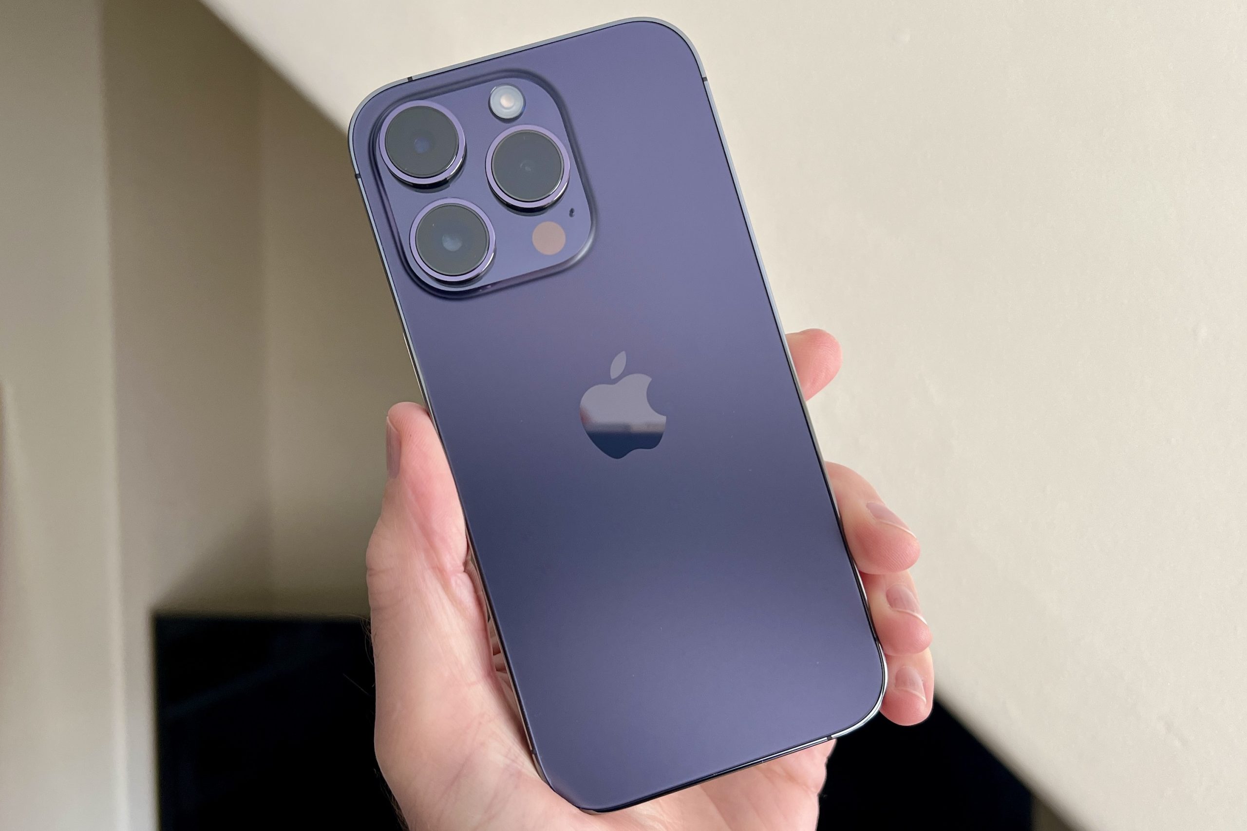 iphone iPhone14 Proディープパープル256GB magsafeバッテリー付き 14