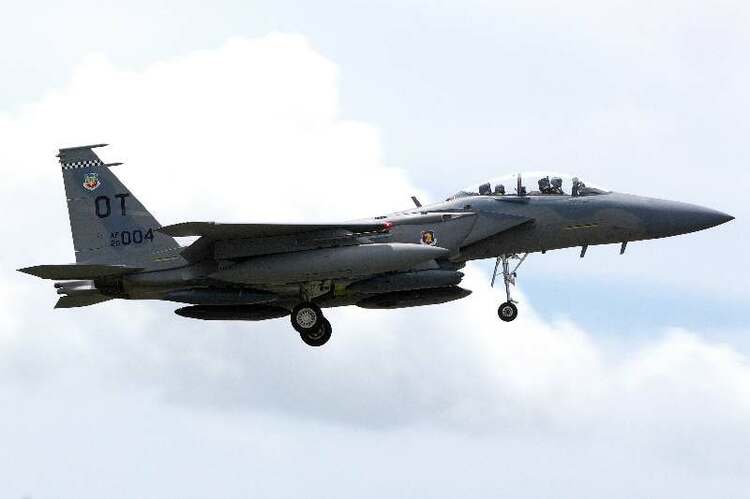 最新鋭の米戦闘機F15EX 沖縄・嘉手納基地に2機が初飛来 退役したF15の
