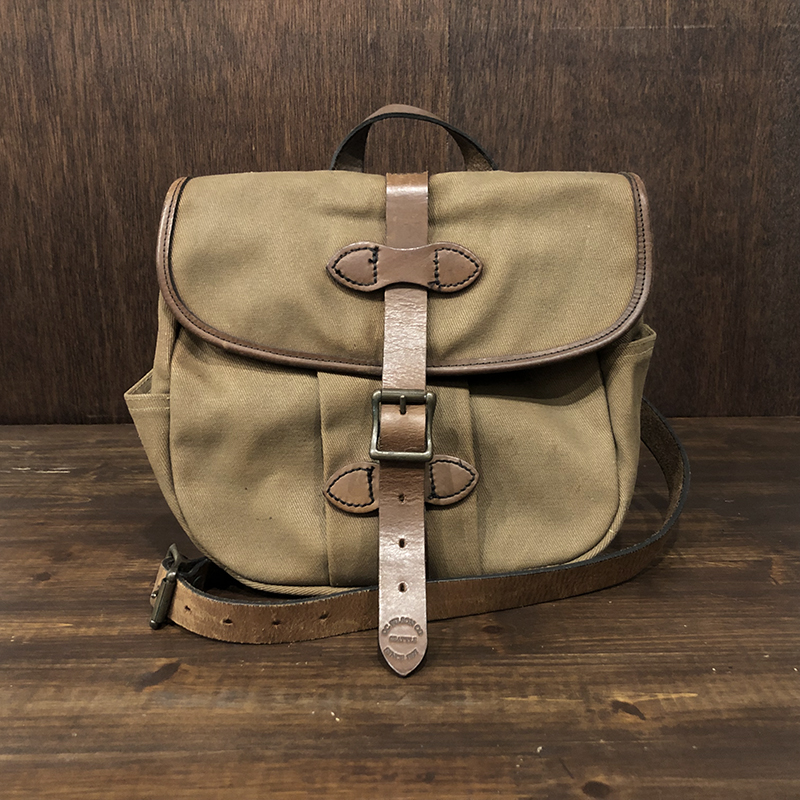 Filson Small Field Shoulder Bag Tan （フィルソン スモール