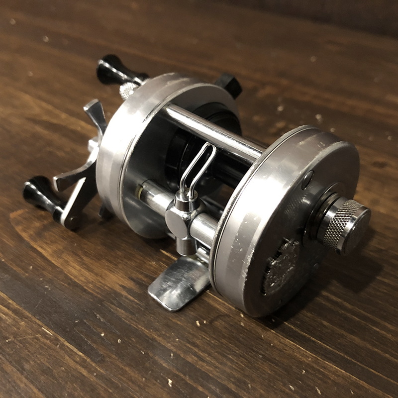 Abu Ambassadeur 2500C Bait Casting Reel 760100 アブ アンバサダー