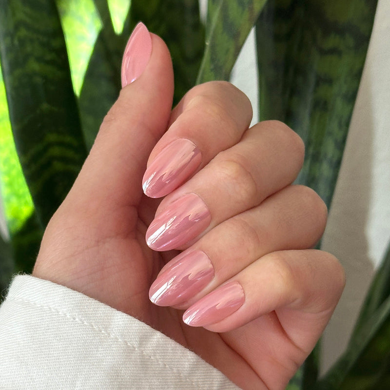 Bubblegum Jelly Chrome - Press-On | Medium | Oval – Olive and June