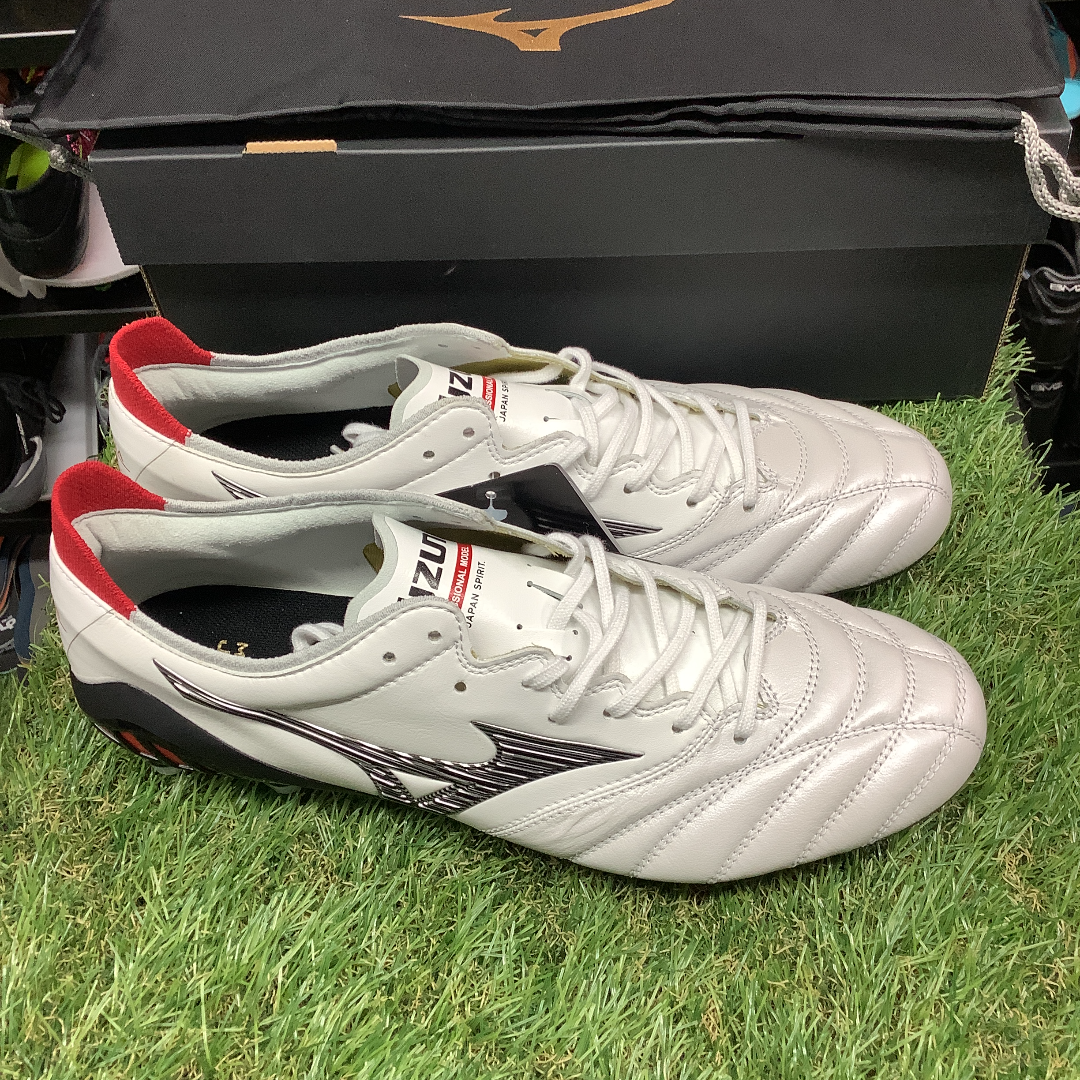 モレリアネオ 3 MADE IN JAPAN P1GA208009 – 俺の足 サッカー用品