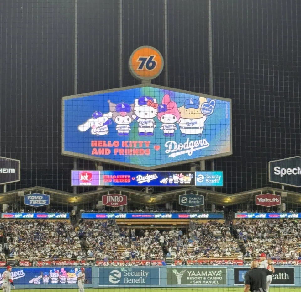 レアキティをゲット！ドジャースは太っ腹!?大谷ボブルヘッド人形も