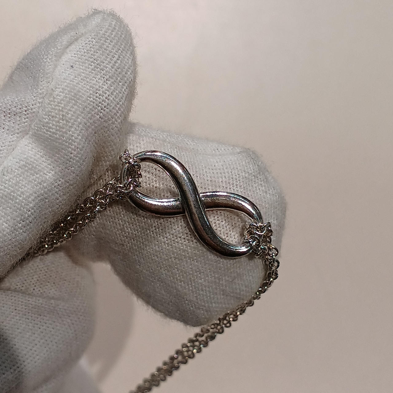 ティファニー(TIFFANY&CO.)|インフィニティダブルチェーンブレスレット