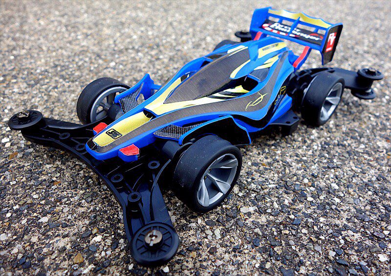 限定】🏁『ミニ四駆 エアロ アバンテ鈴鹿サーキット仕様』4月29日の