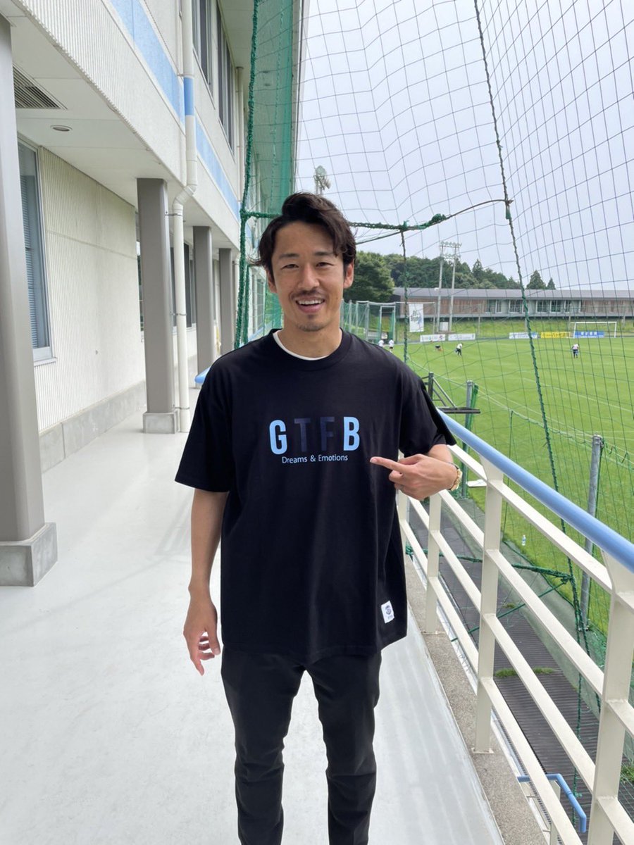 7/9(土)神戸戦にて、ジュビロOB 成岡翔氏プロデュースのアパレル