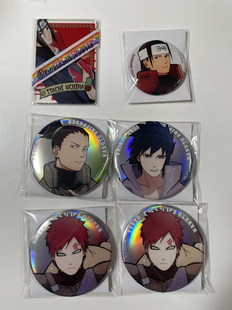 NARUTO うちはイタチ 缶バッジ ベースヤードトーキョー NARUTO ベース