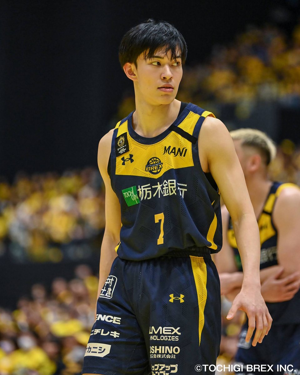 宇都宮ブレックス THANKYOU Tシャツ #7 小川敦也選手サイン入 皆さま