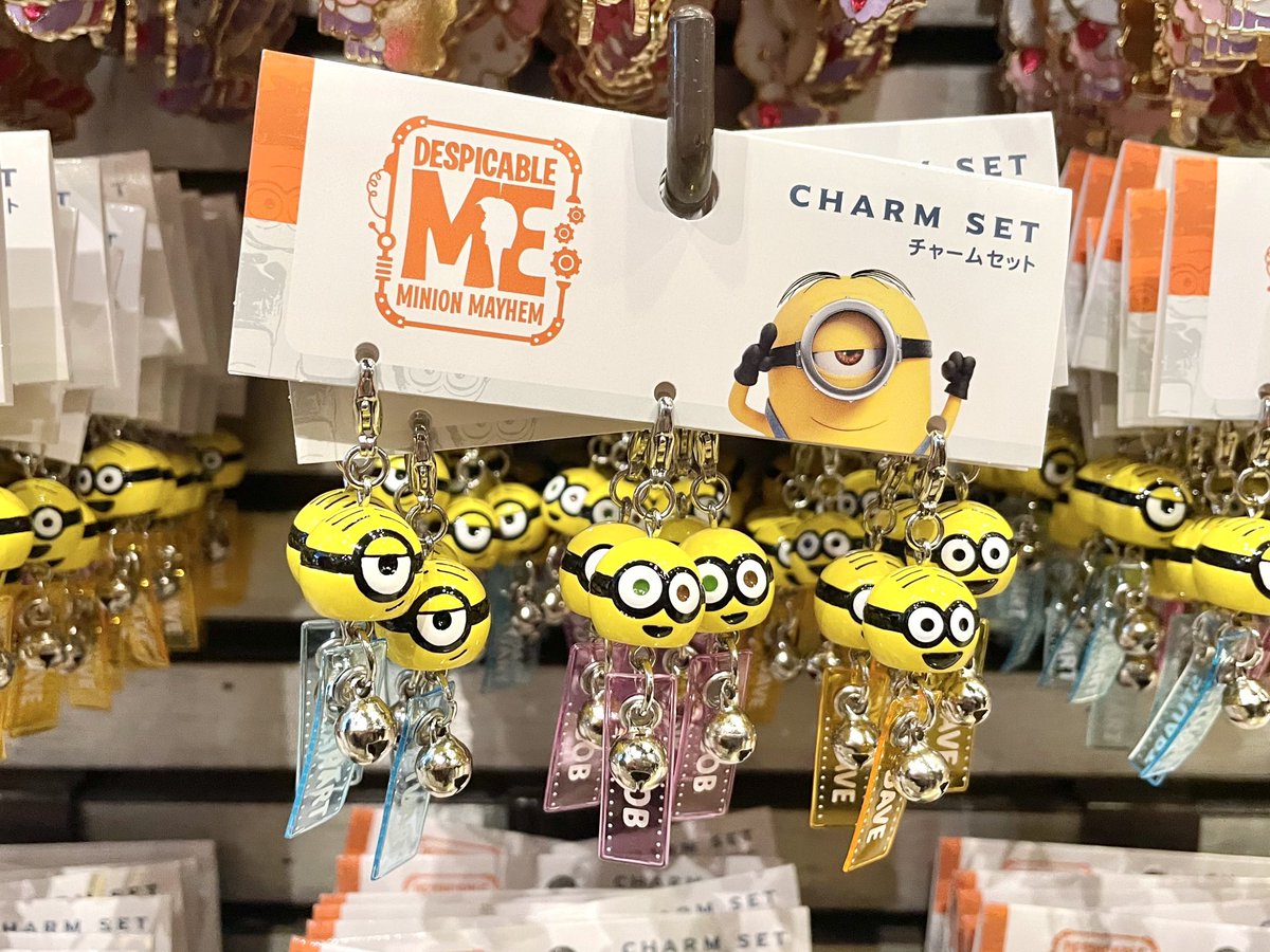 新作登場！ ミニオン チャームセット☆ 価格 2,400円 #USJ #ユニバ