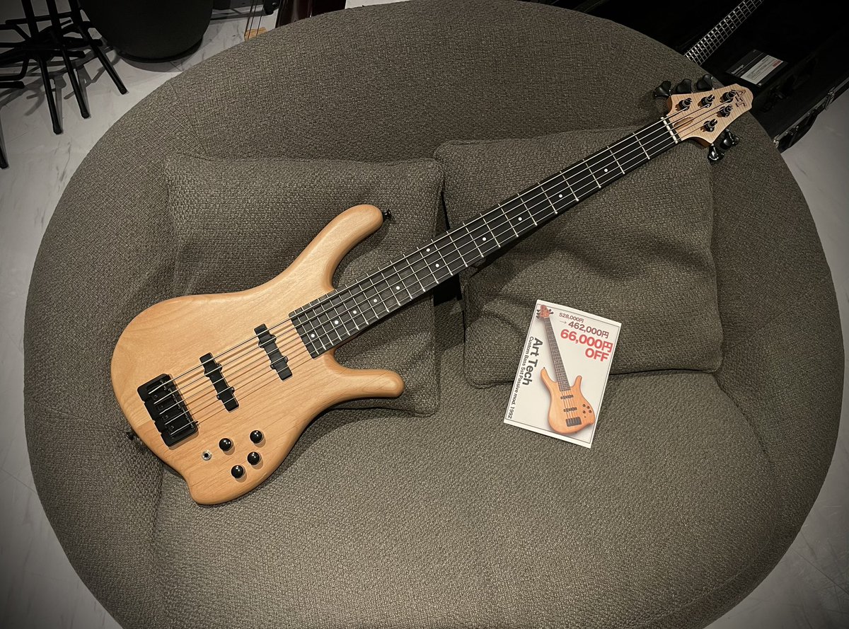 used】 Art tech Custom Bass 5st Passive mod. 1992 ¥528,000